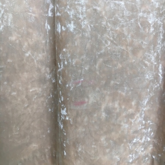 WHITE HOUSE BLACK MARKET Velvet Flounce Top in Antique Blush - Picture 6 of 10